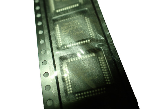 Philips tda330h bus - philips, 2c-bus