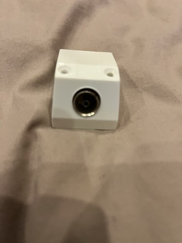 Coax socket surface wall - socket,